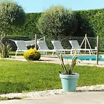 Sunset River Villa, Lisbon Villa *