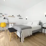 Sunset River Villa, Lisbon Villa