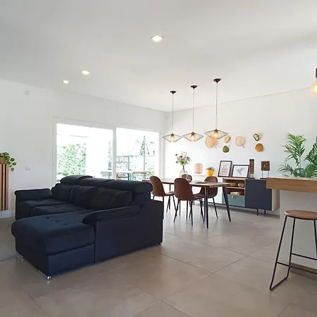 Villa Sunset River Villa, Lisbon *