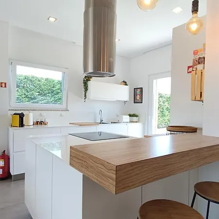 Sunset River Villa, Lisbon * Alcochete