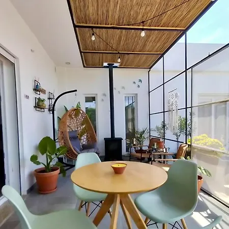 Sunset River Villa, Lisbon Villa *