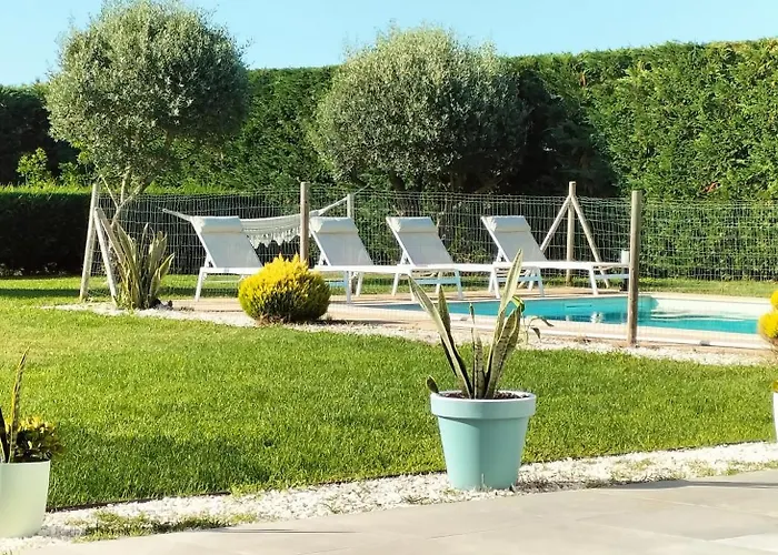 Sunset River Villa, Lisbon Вилла *