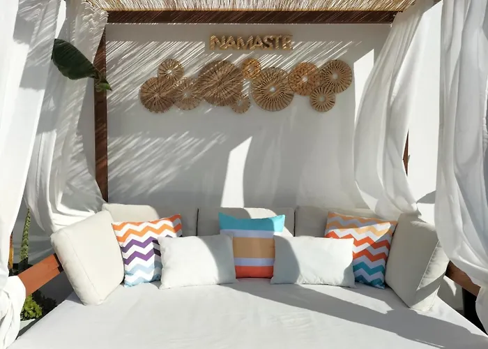 Sunset River Villa, Lisbon * Алкошети