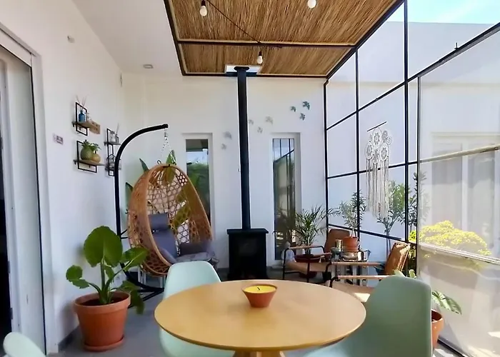 Sunset River Villa, Lisbon Вилла *