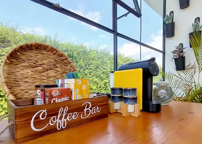 Sunset River Villa, Lisbon Алкошети