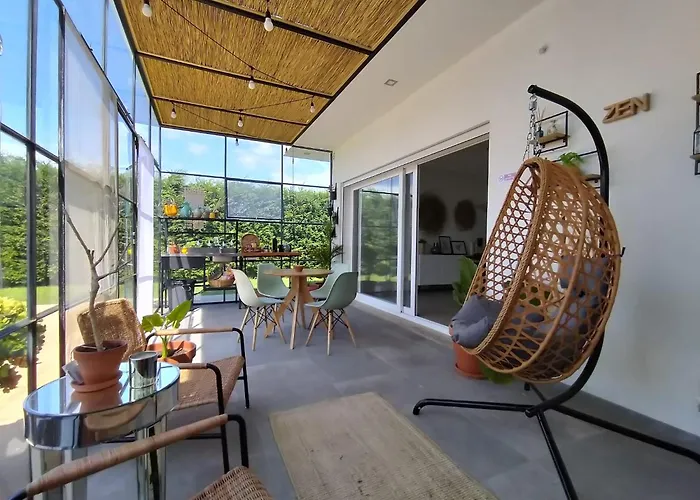 Sunset River Villa, Lisbon *