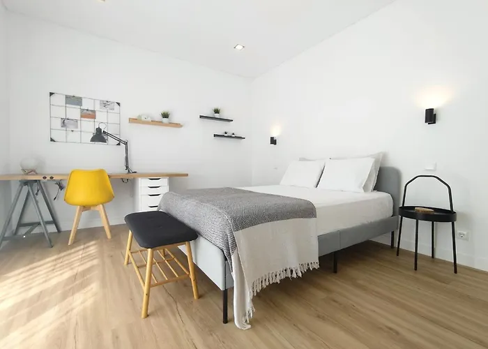 Sunset River Villa, Lisbon Вилла
