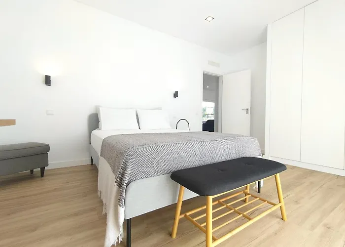 Вилла Sunset River Villa, Lisbon